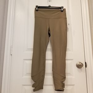 Old Navy High Rise 7/8 Ankle Powersoft Leggings Size M Medium Light Comp…